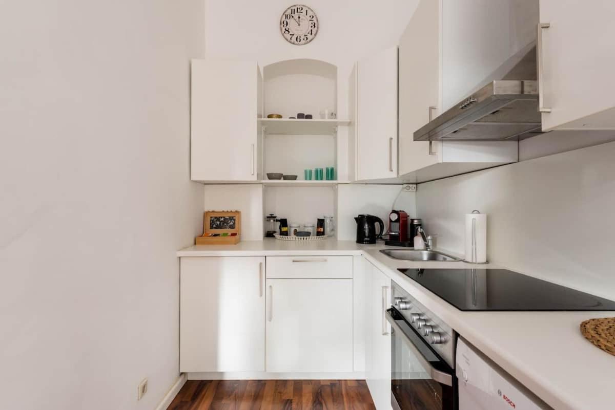 Luxurious And Spacious 5 Min Walk To City Center, 1-2 Vienna Exterior photo